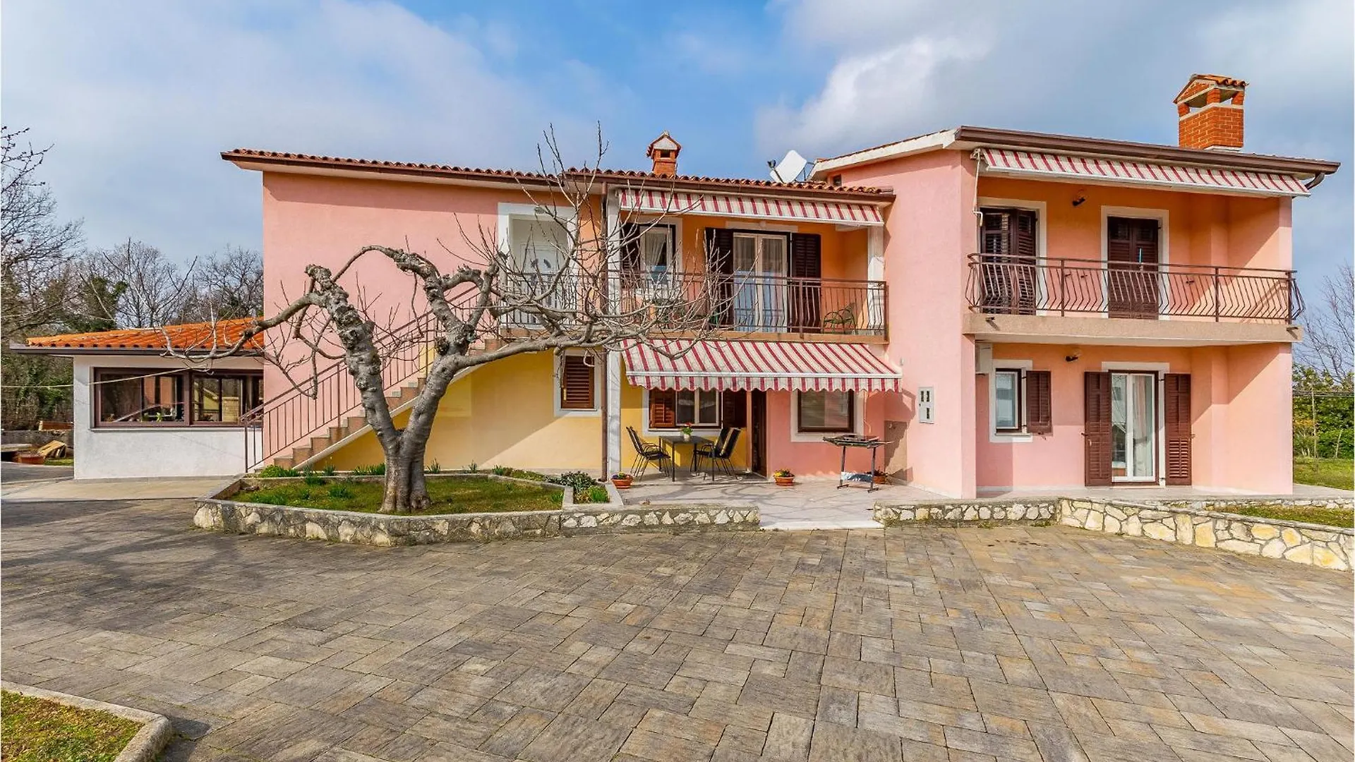 Beautiful Apartment In Labin With Wifi  Labin (Istria)